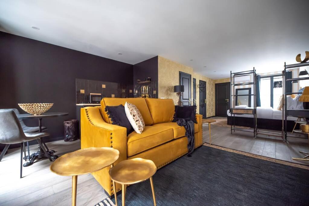Monsieur Montmartre - Moulin Rouge Residence Paříž Pokoj fotografie